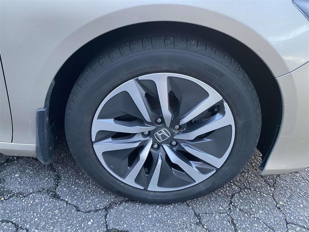 used 2019 Honda Accord Hybrid car, priced at $23,899