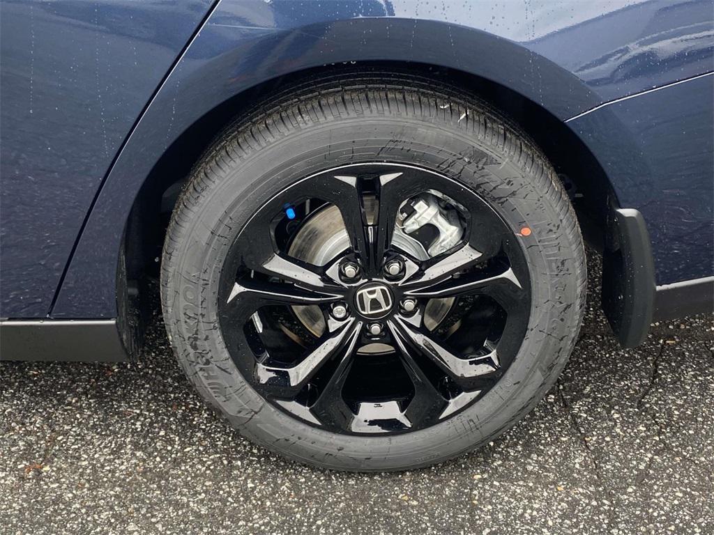 new 2025 Honda Accord car, priced at $31,755