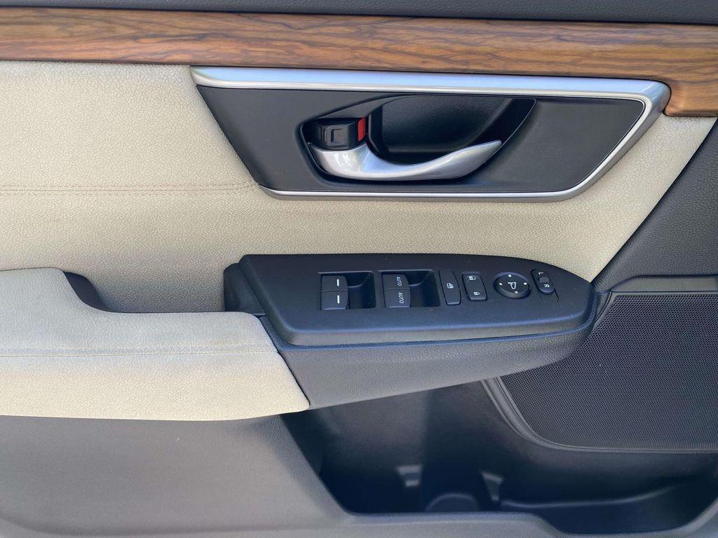used 2022 Honda CR-V car, priced at $32,123