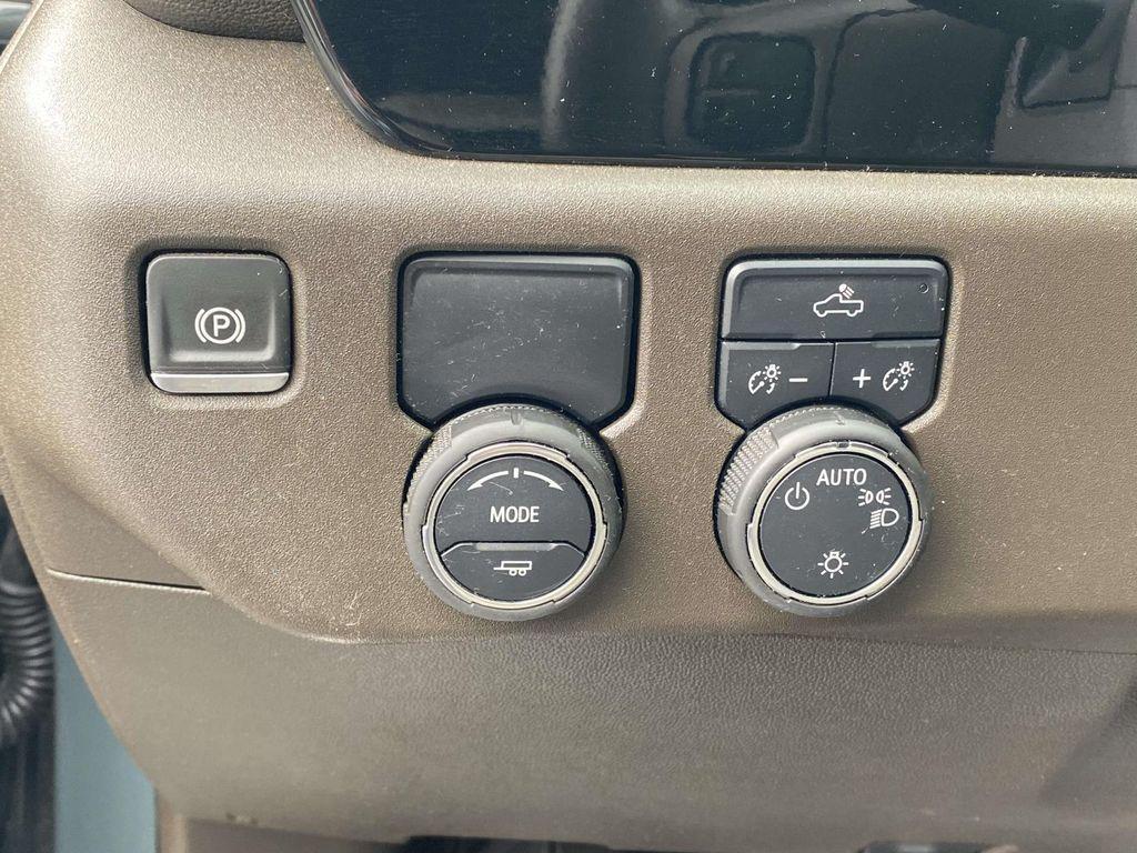 used 2025 Chevrolet Silverado 1500 car, priced at $42,147