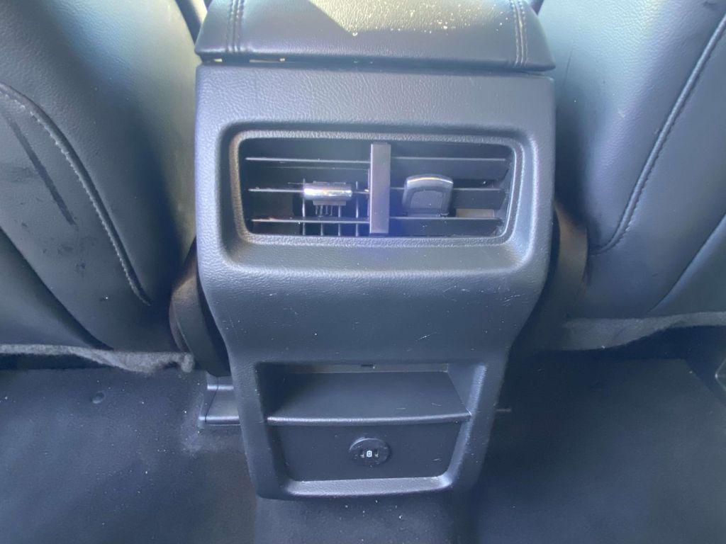 used 2024 Ford Edge car, priced at $23,264