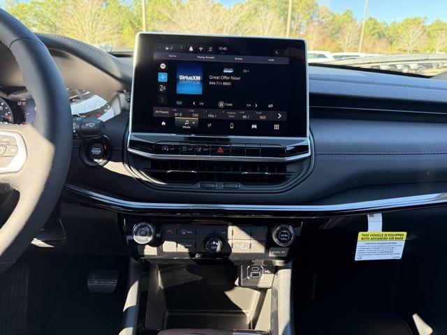 new 2026 Jeep Compass car, priced at $28,985