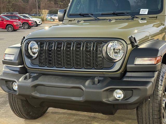 new 2026 Jeep Wrangler car, priced at $39,445
