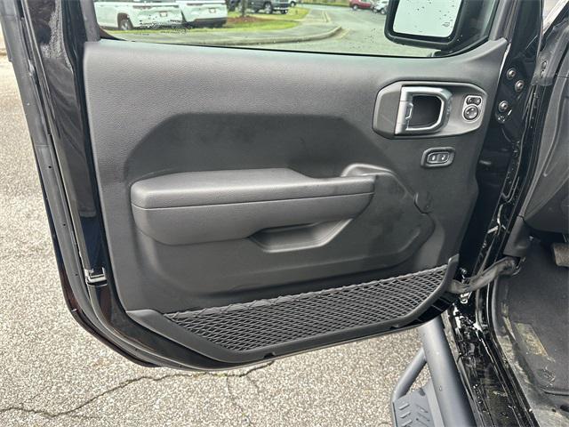 new 2023 Jeep Gladiator car, priced at $50,000