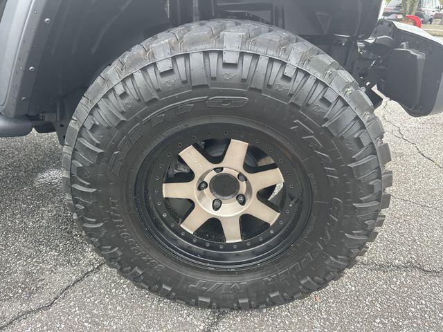 new 2023 Jeep Gladiator car, priced at $50,000