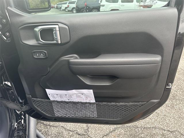 new 2023 Jeep Gladiator car, priced at $50,000