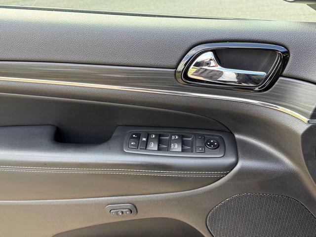 used 2021 Jeep Grand Cherokee car, priced at $25,628