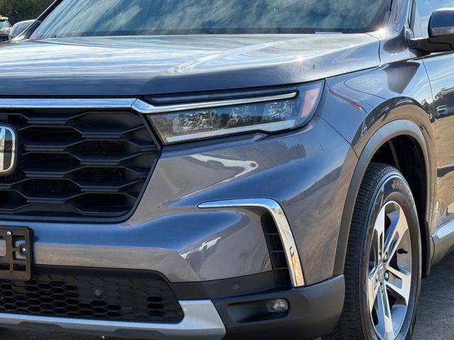 used 2024 Honda Pilot car, priced at $37,912