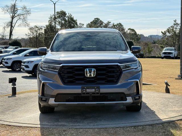 used 2024 Honda Pilot car, priced at $37,912