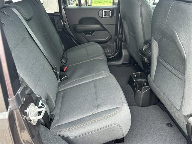 new 2025 Jeep Wrangler car, priced at $43,908