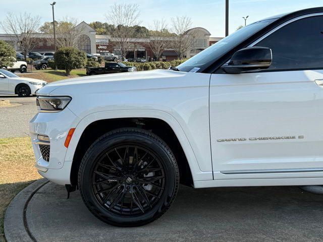 used 2023 Jeep Grand Cherokee car, priced at $38,906