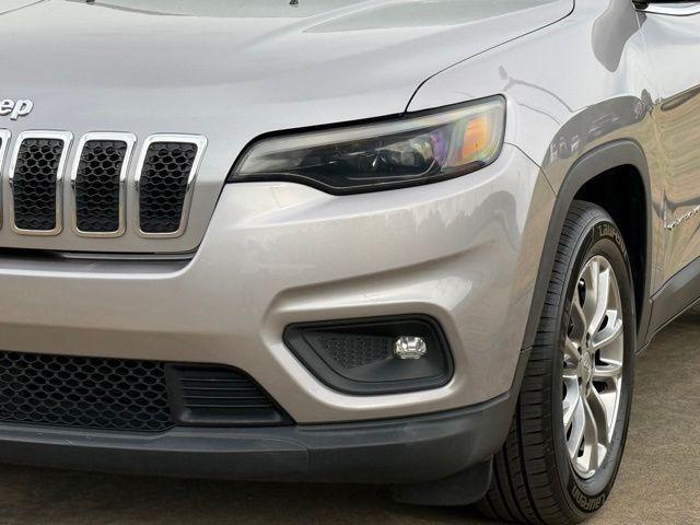 used 2019 Jeep Cherokee car, priced at $11,910