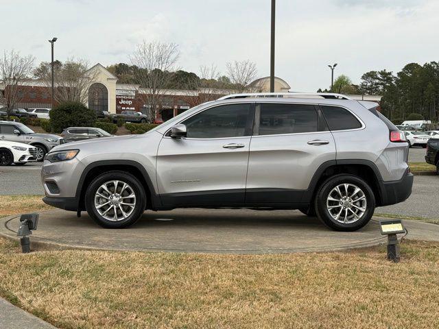 used 2019 Jeep Cherokee car, priced at $11,910
