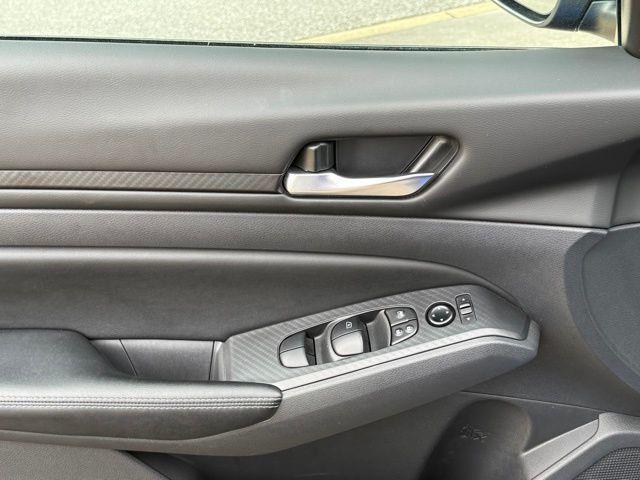 used 2025 Nissan Altima car, priced at $21,914