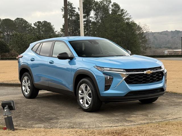 used 2025 Chevrolet Trax car, priced at $20,900