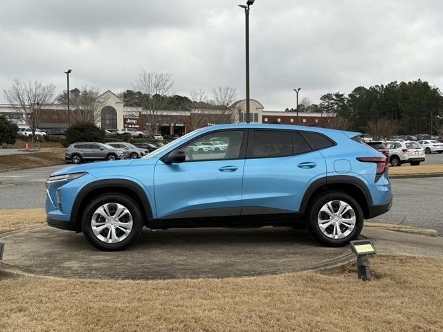 used 2025 Chevrolet Trax car, priced at $20,900