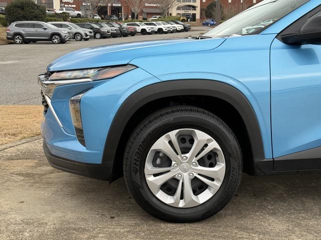 used 2025 Chevrolet Trax car, priced at $20,900