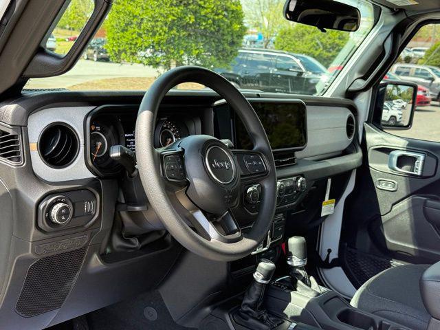 new 2026 Jeep Gladiator car, priced at $39,260