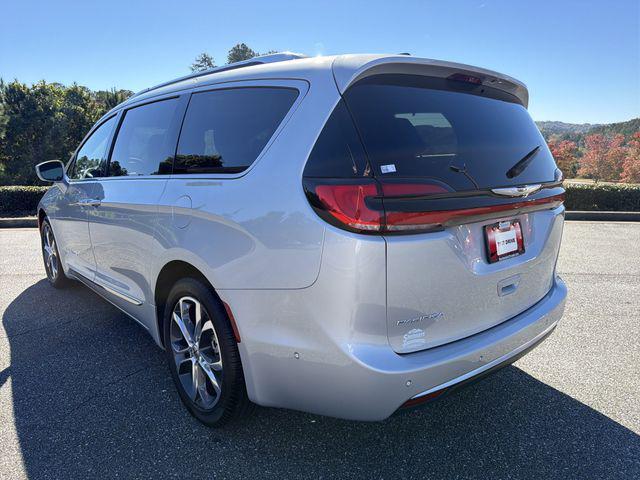 used 2024 Chrysler Pacifica car, priced at $40,904