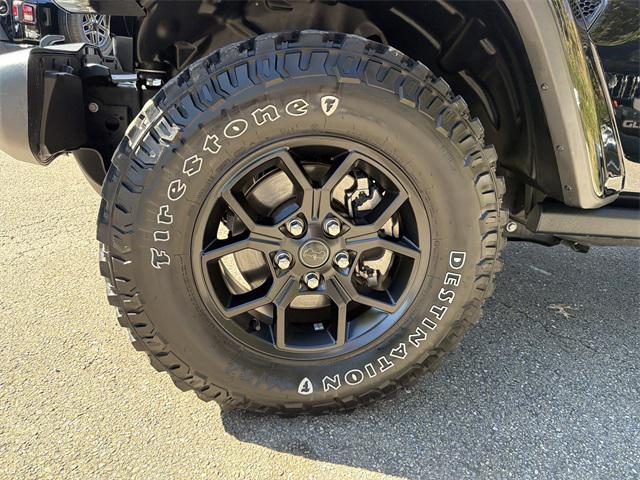 used 2024 Jeep Gladiator car, priced at $37,099