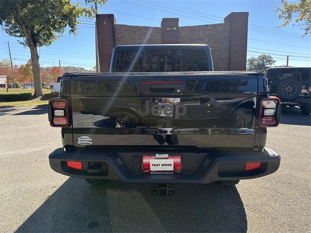 used 2024 Jeep Gladiator car, priced at $37,099