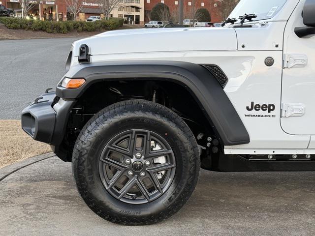 new 2026 Jeep Wrangler car, priced at $36,913