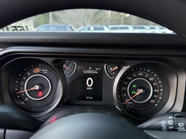 new 2026 Jeep Wrangler car, priced at $36,913