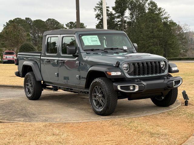 new 2026 Jeep Gladiator car, priced at $39,630