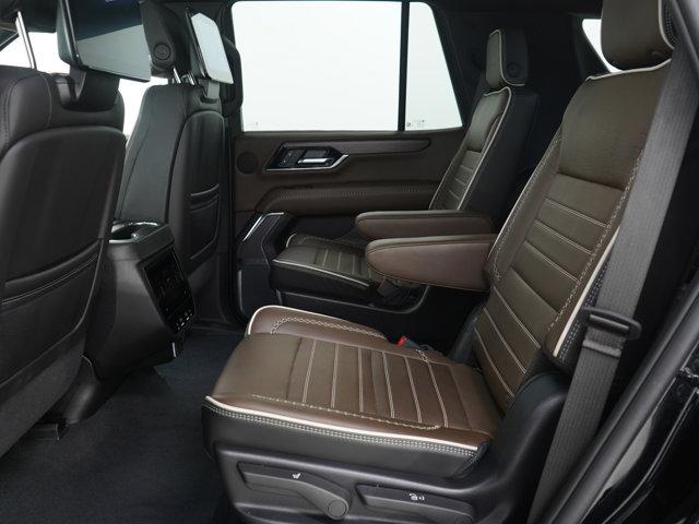 used 2025 GMC Yukon car, priced at $97,900