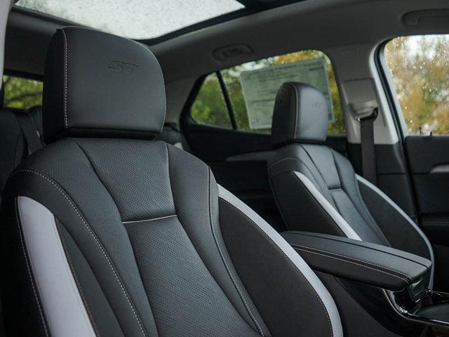 new 2025 Buick Envision car, priced at $39,240