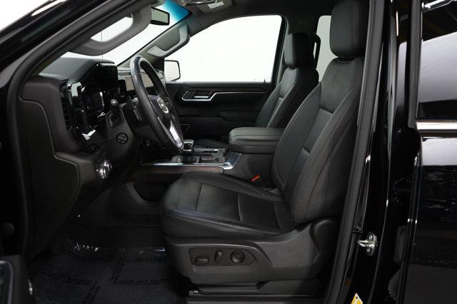 used 2023 GMC Sierra 1500 car, priced at $40,900
