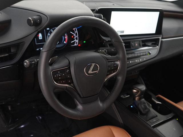 used 2024 Lexus ES 250 car, priced at $34,900