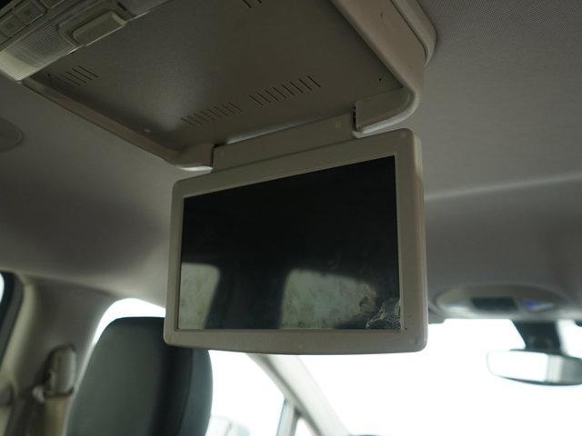 used 2017 Chrysler Pacifica car, priced at $15,500