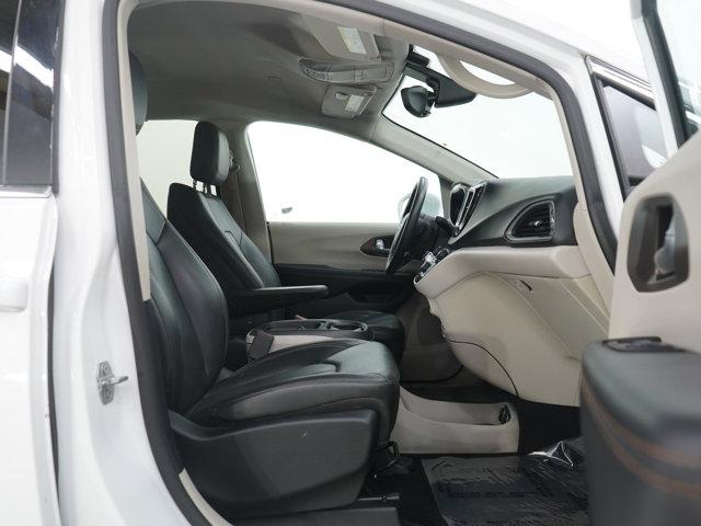 used 2017 Chrysler Pacifica car, priced at $15,500