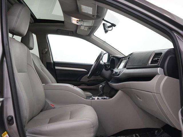 used 2016 Toyota Highlander car, priced at $19,000