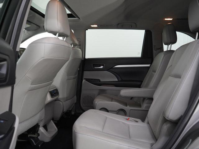 used 2016 Toyota Highlander car, priced at $19,000
