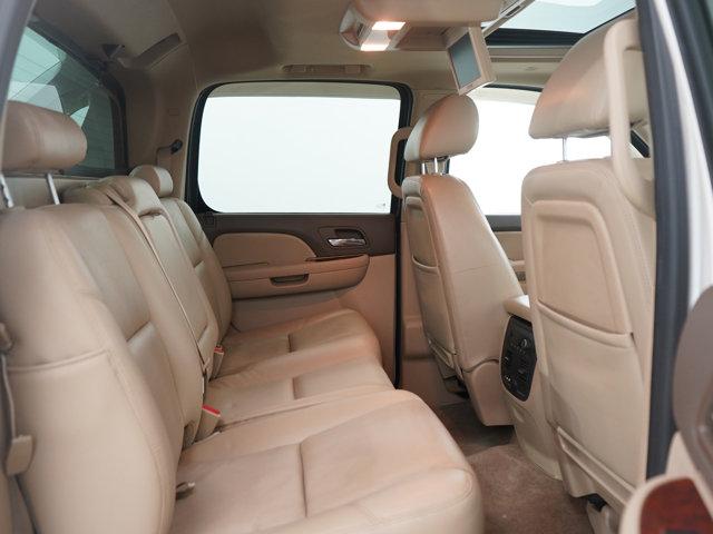 used 2013 Chevrolet Avalanche car, priced at $22,000