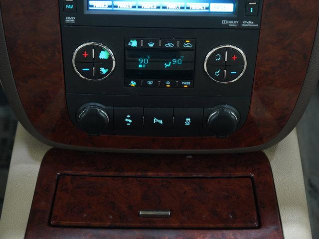 used 2013 Chevrolet Avalanche car, priced at $22,000