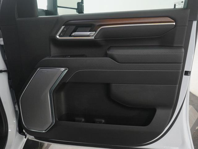 used 2025 GMC Sierra 2500 car, priced at $73,900