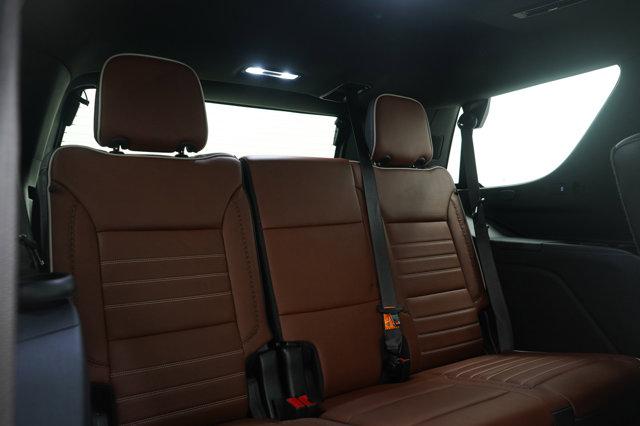 used 2024 GMC Yukon car, priced at $83,400