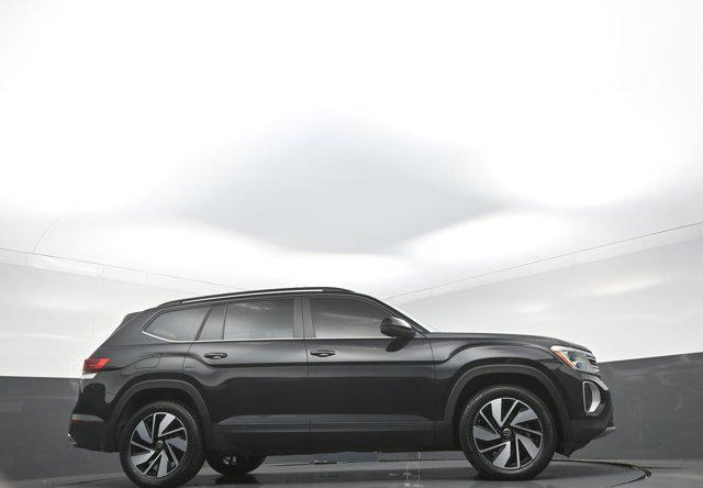 used 2024 Volkswagen Atlas car, priced at $33,292