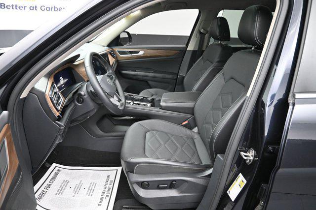 used 2024 Volkswagen Atlas car, priced at $33,292
