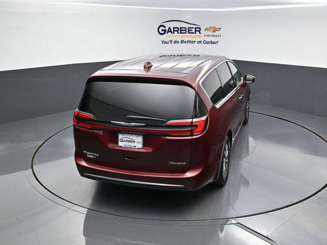 used 2022 Chrysler Pacifica Hybrid car, priced at $29,593