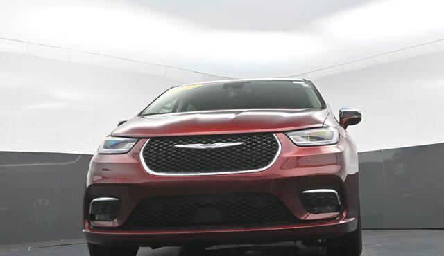 used 2022 Chrysler Pacifica Hybrid car, priced at $29,593
