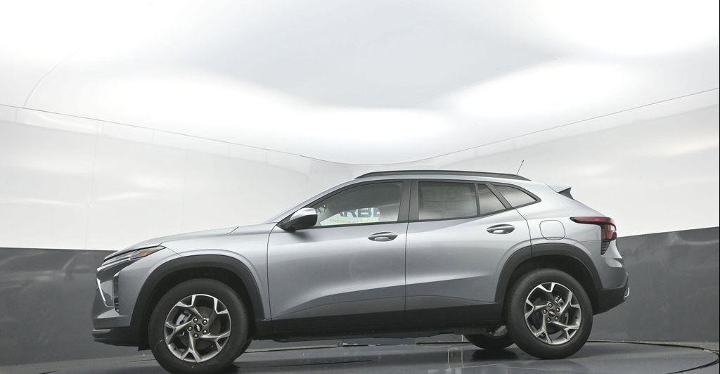 new 2026 Chevrolet Trax car, priced at $24,300