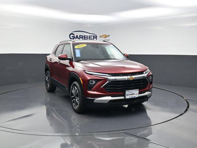 used 2025 Chevrolet TrailBlazer car, priced at $24,445