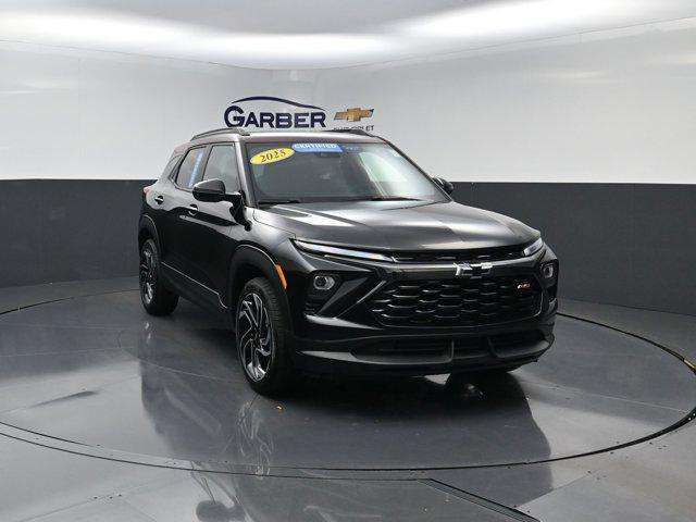 used 2025 Chevrolet TrailBlazer car, priced at $29,257