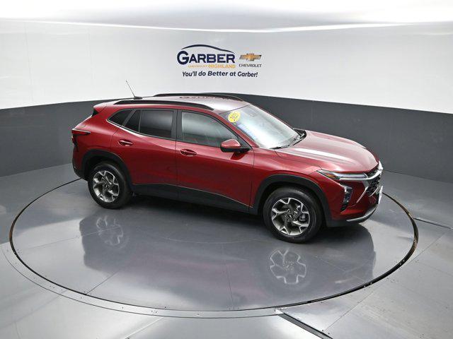 used 2025 Chevrolet Trax car, priced at $22,732