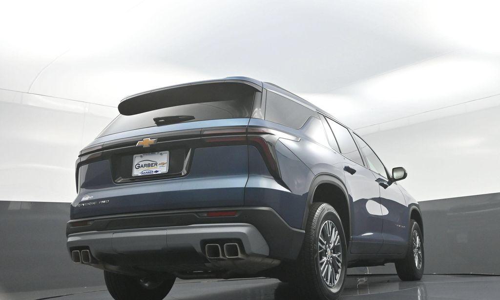 used 2026 Chevrolet Traverse car, priced at $43,176
