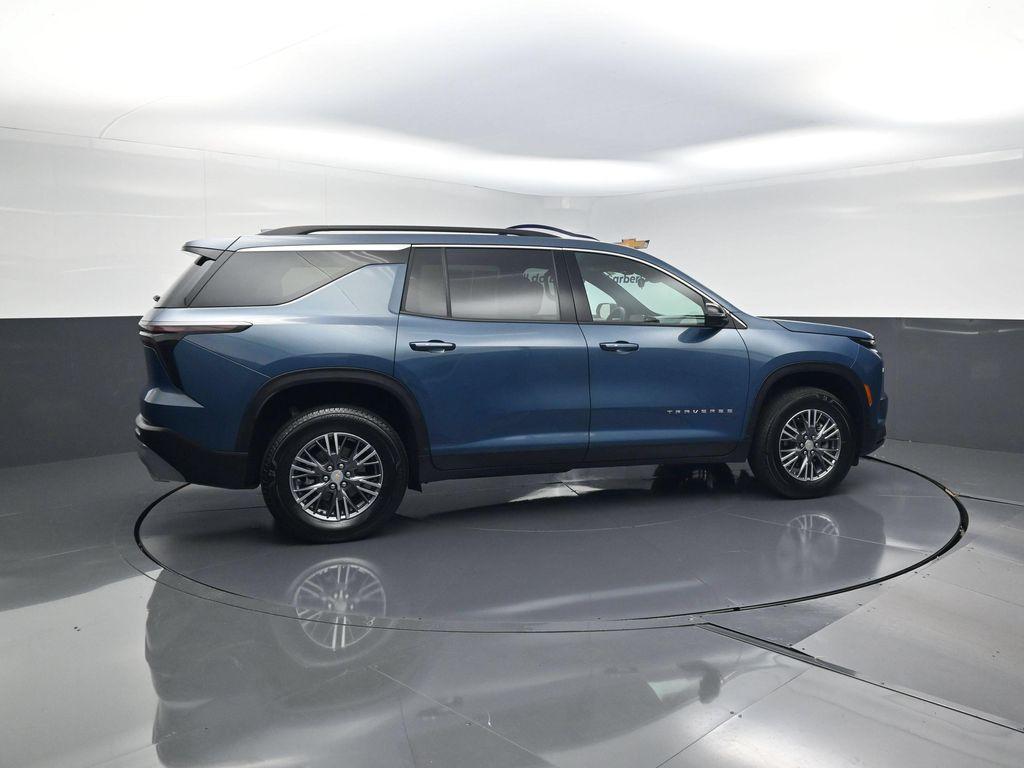 used 2026 Chevrolet Traverse car, priced at $43,176